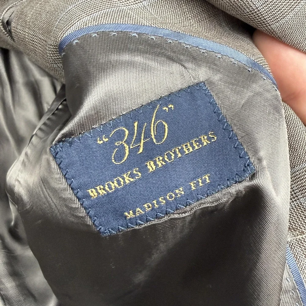 Brooks Brothers 346 Suit Mens 42R Brown Plaid Wool 2 Piece Two Button Madison